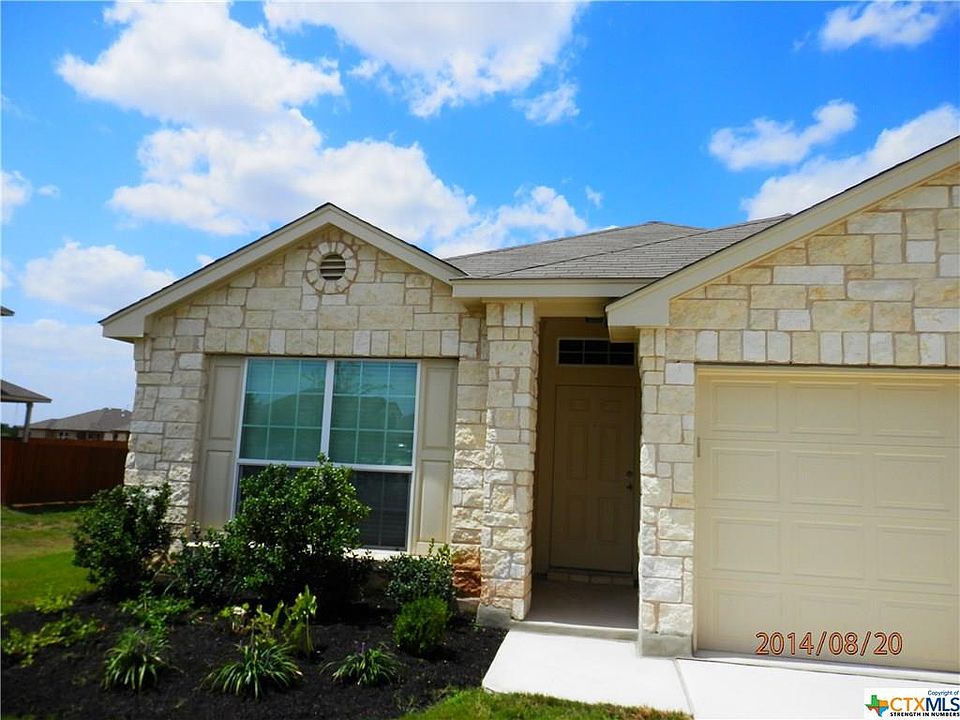 1st image of 271 Creekview Way