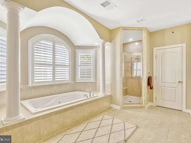 22374 Dolomite Hills Dr — Photo 48