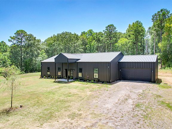 3rd image of 1373 County Road 166 W
