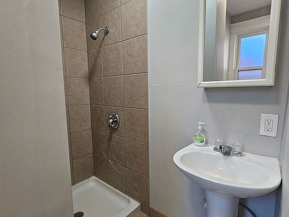 4th image of 12022 Mayfield Rd #12