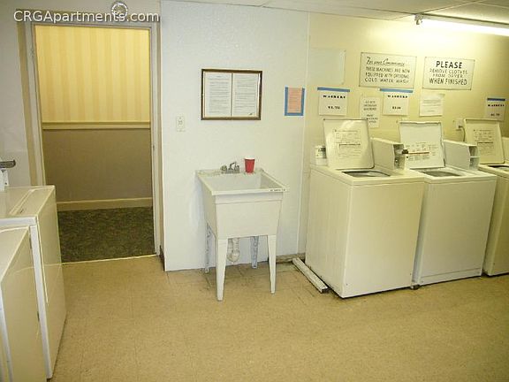 4th image of 805 Mount Auburn St APT G8
