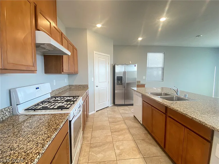 8489 Green Alder Ct — Photo 10