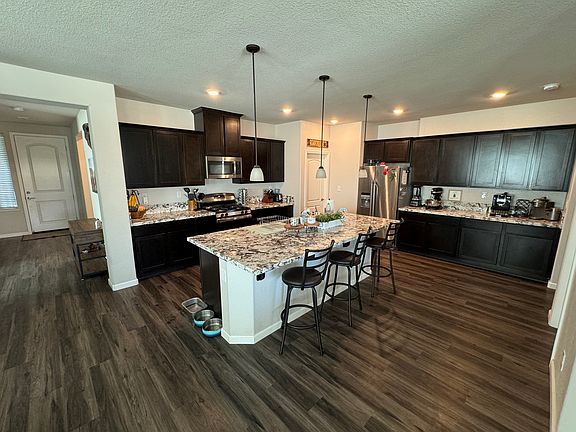5th image of 1014 Garden Pond Way