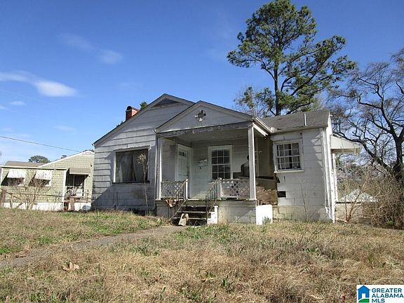 2nd image of 9029 Bel Air Dr