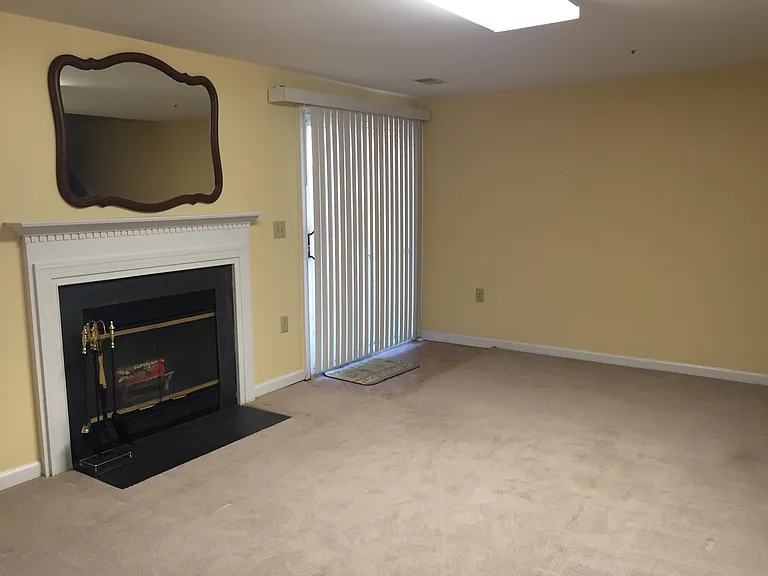 13002 Silver Maple Ct — Photo 20