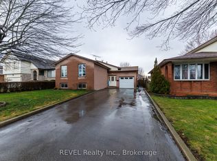 323 Barrick Rd, Pt Colborne, ON L3K4B6