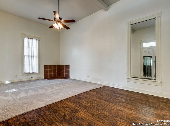 5th image of 221 Caddell Ln