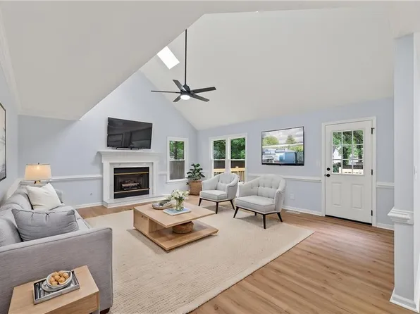 1032 Copper Stone Cir, Chesapeake, VA 23320