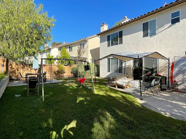 11542 Trailbrook Ln — Photo 3