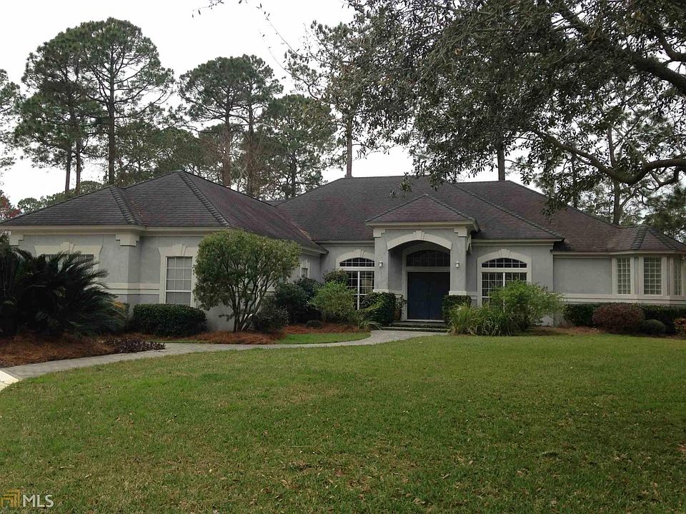 1st image of 610 Goldenrod Way