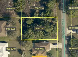 916 Margaret AVE S, LEHIGH ACRES, FL 33974