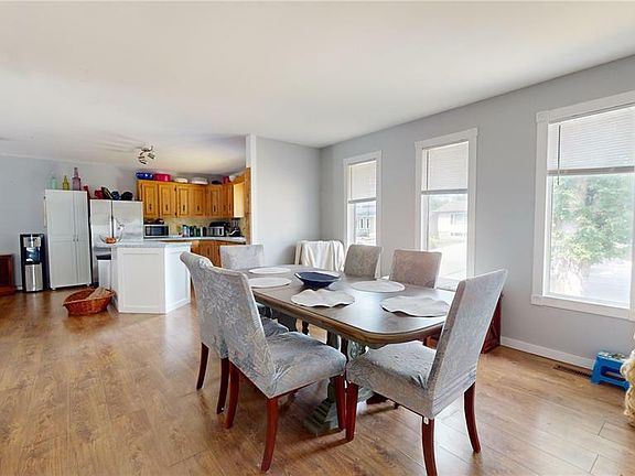 5th image of 2827 E Truesdale Dr