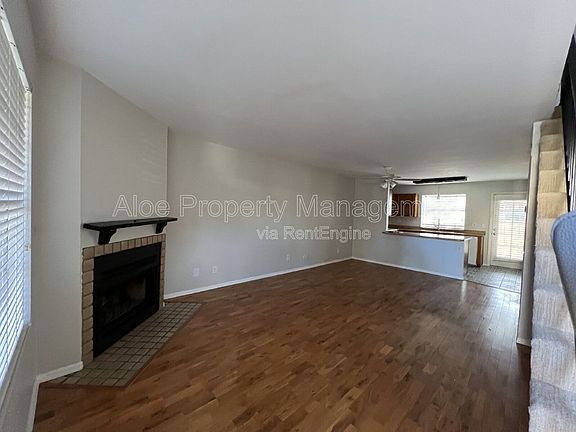 4th image of 5704 E Aire Libre Ave Unit 1081