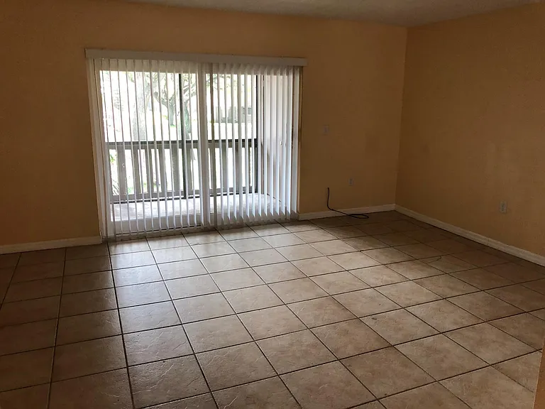 9029 Westchester Cir — Photo 12