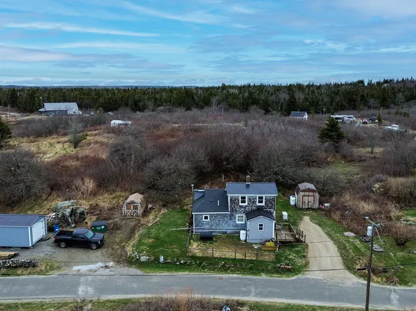 21 Sadler Point Road, Jonesport, ME 04649