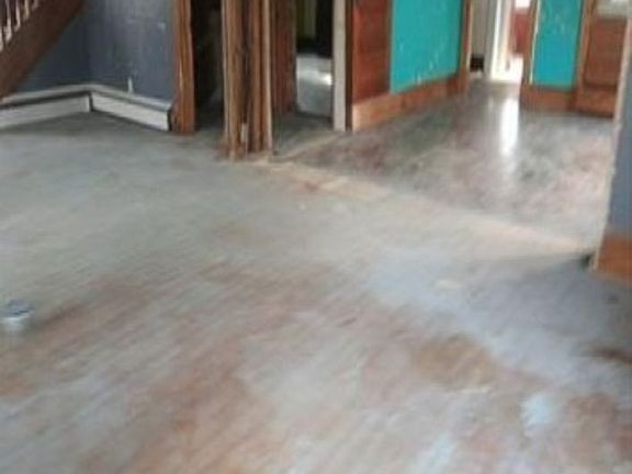 5th image of 606 S Peoria Ave
