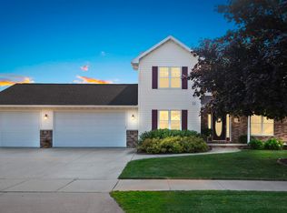 3016 White Birch St, Kaukauna, WI