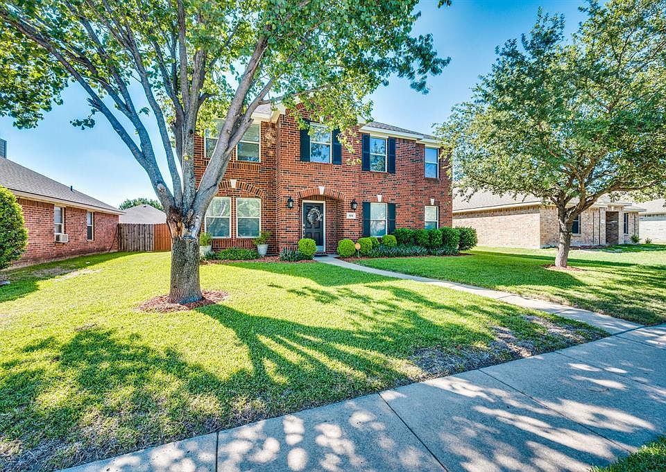 105 Forest Park Ln, Red Oak, TX 75154 | Zillow