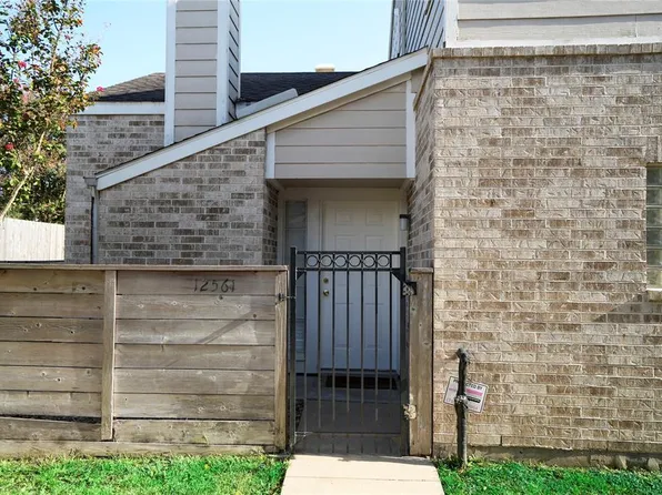 12561 Piping Rock Drive, Houston, TX 77077