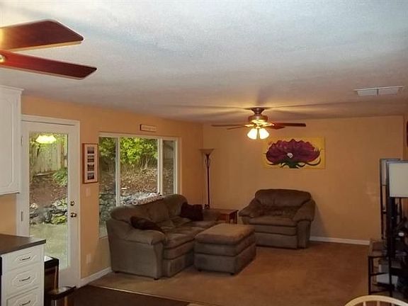 4th image of 1804 Mill Dr SE