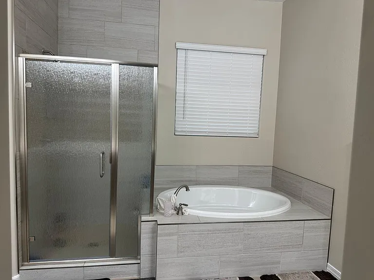 5525 W Banff Ln — Photo 46
