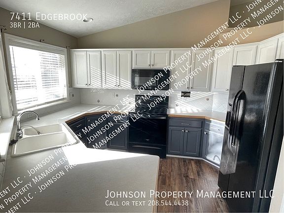 3rd image of 7411 Edgebrook Dr