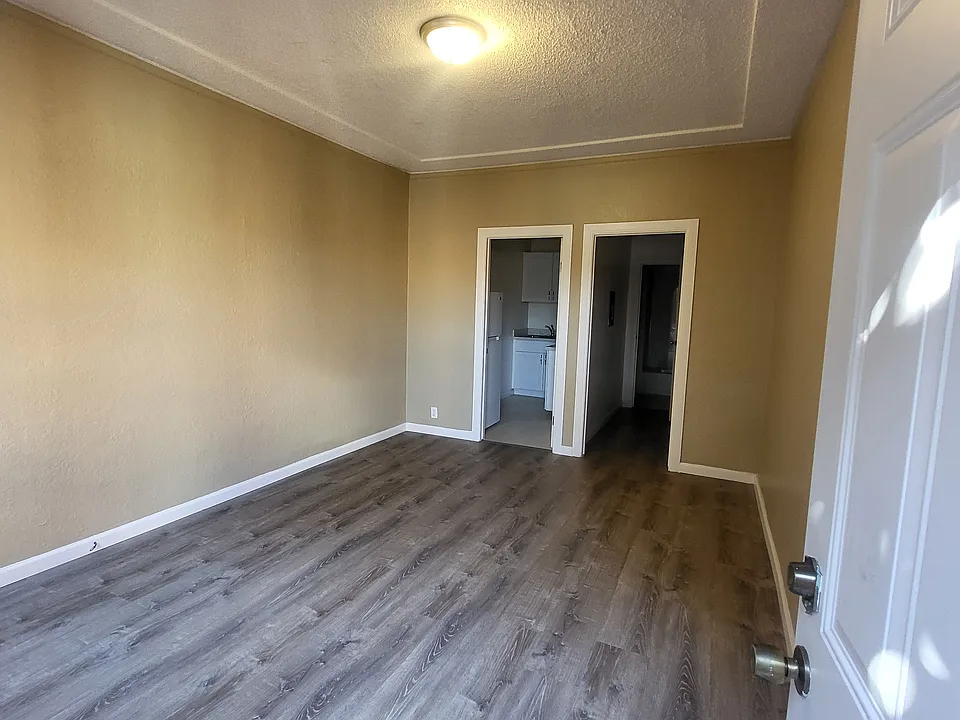 1343 Taylor St #26
