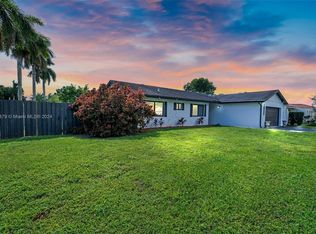 14006 SW 48th Ter, Miami, FL 33175