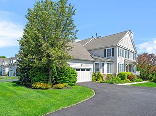 30 Turnberry Ct, Monroe, NY 10950