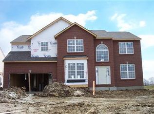 7968 Threshing Ct, West Chester, OH 45011