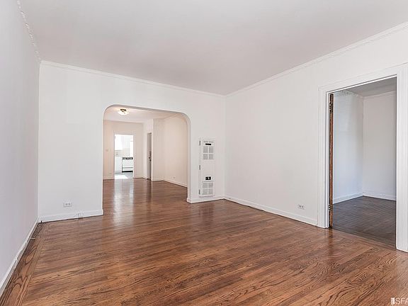 4th image of 204-206 Virginia Ave