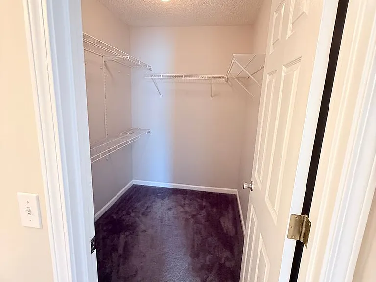 114 Baldwin Dr — Photo 12