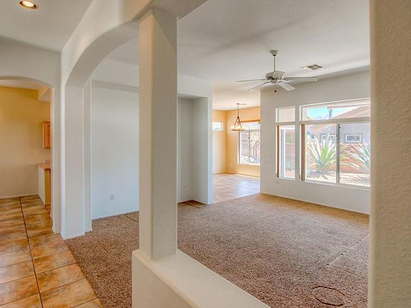 5th image of 1050 E Balmoral Pl