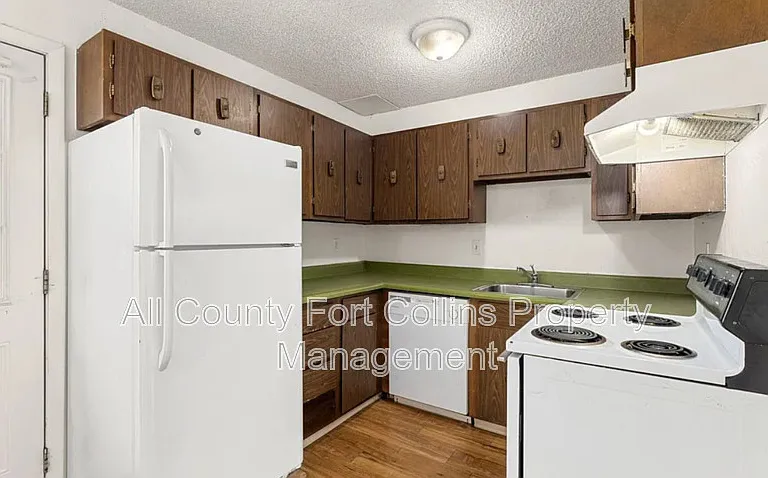 706 37th Ave #1 — Photo 5