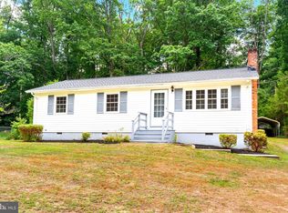 17110 Elm St, Bowling Green, VA 22427