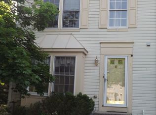 1 Redfield Ct, Nottingham, MD 21236