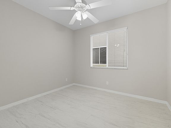 5th image of 15560 Laguna Hills Dr
