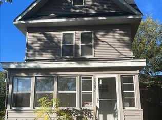 2057 Carroll Ave #1, Saint Paul, MN 55104