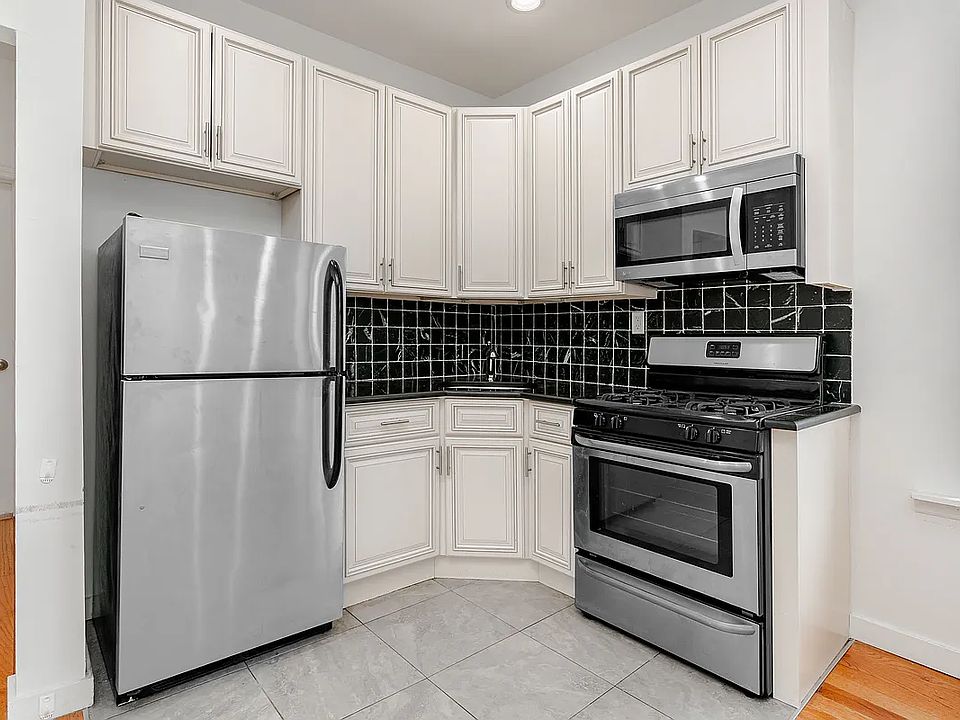1st image of 27-21 23rd St #G4