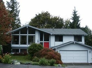 9400 NE 143rd St, Kirkland, WA 98034