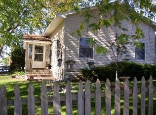 218 E State St, Colon, MI 49040