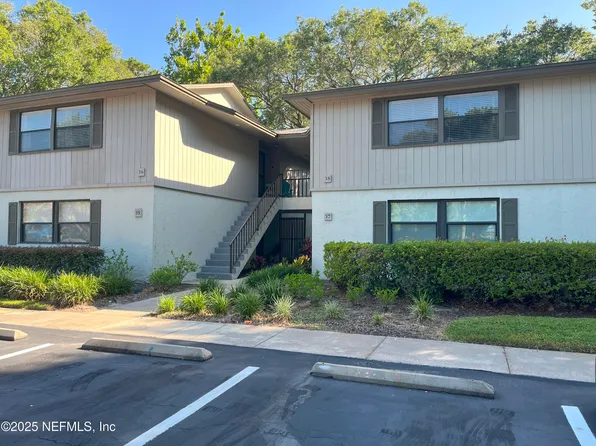 38 Tarragona Ct, Saint Augustine, FL 32086