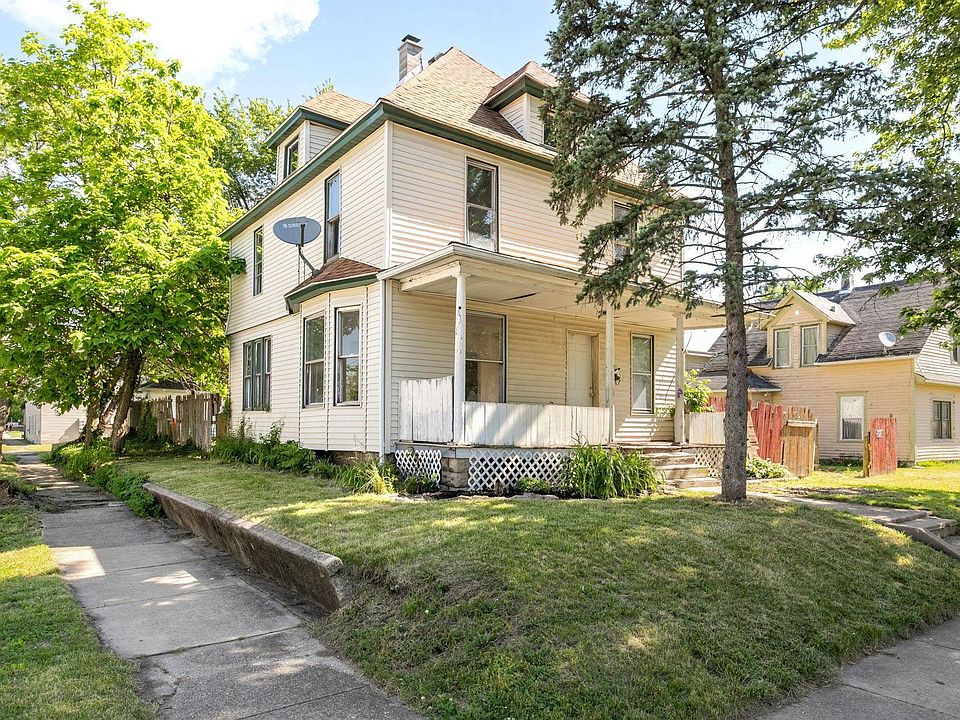 1st image of 201 E Bowman St
