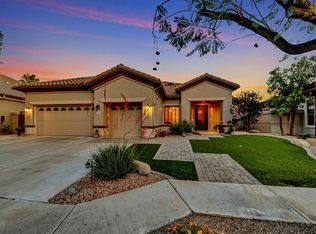 349 W Secretariat Dr, Tempe, AZ 85284