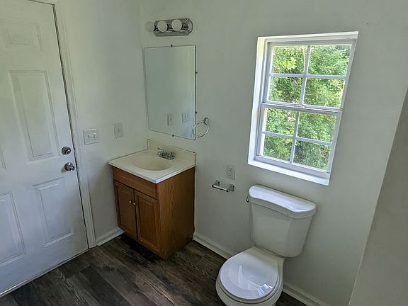 2nd image of 721 Staunton Ave NW