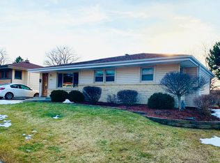5961 S New York Ave, Cudahy, WI 53110
