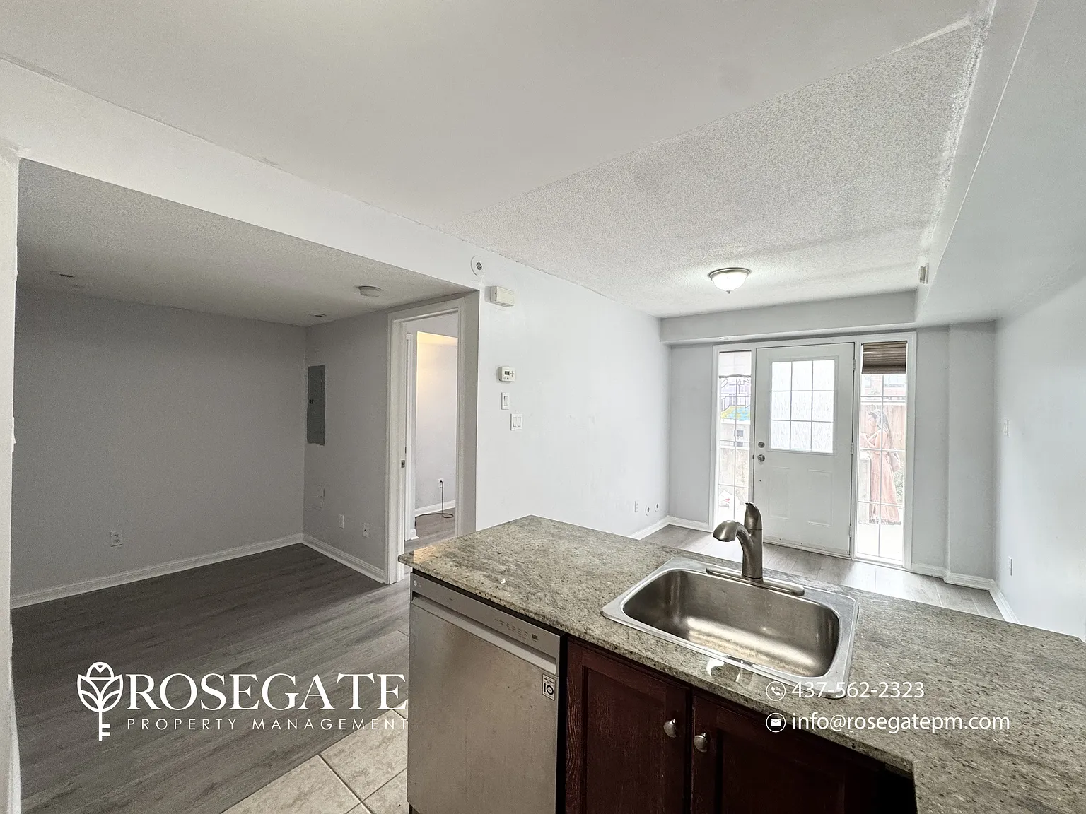 10 Laidlaw Street Toronto — Photo 4