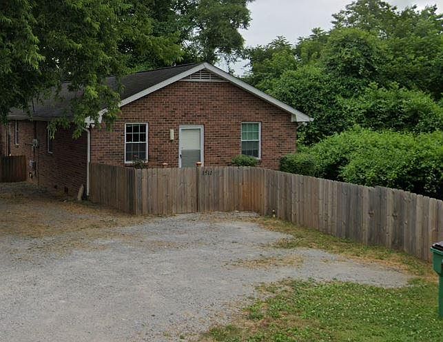 There is a large fenced yard, not really visible in this pic.