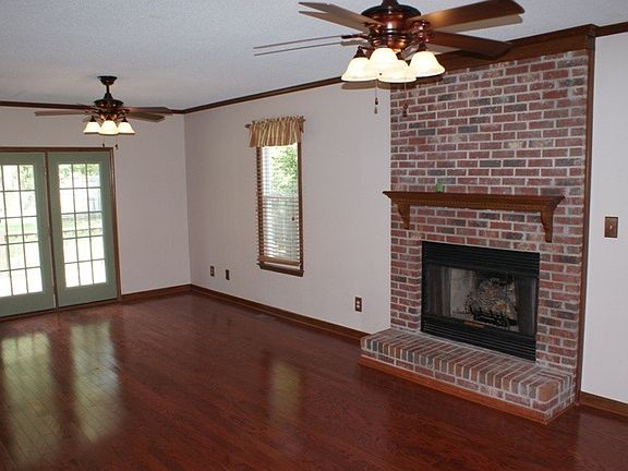 3rd image of 6430 Rolling Meadows Ln