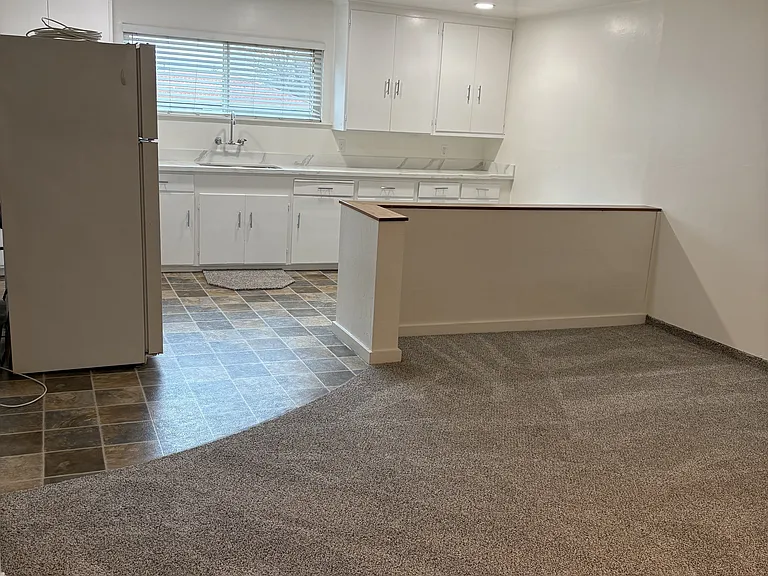416 Tyrella Ave — Photo 18